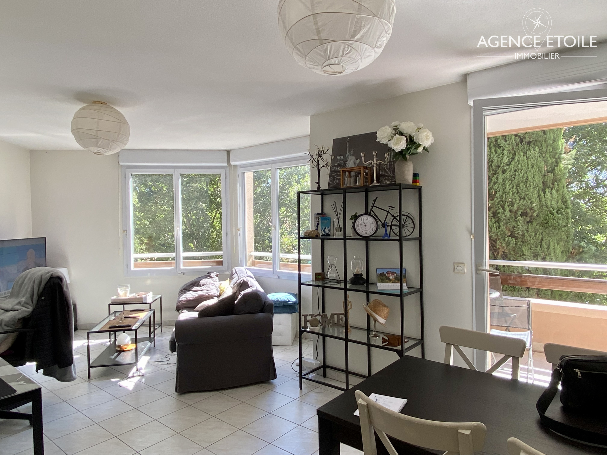 Location Appartement de 2 pièces 52 m² - Aix en provence 13090